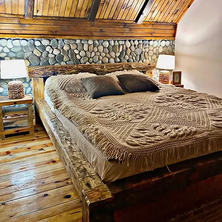 Tornik 3 *